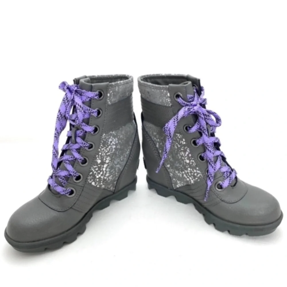 SOREL Lexie Leather Wedge Lace up Boots Metallic Silver Gray Style 182247105